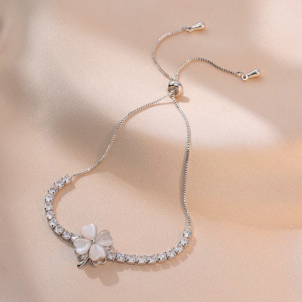 Four-Leaf Clover Rotatable Jewelry Set